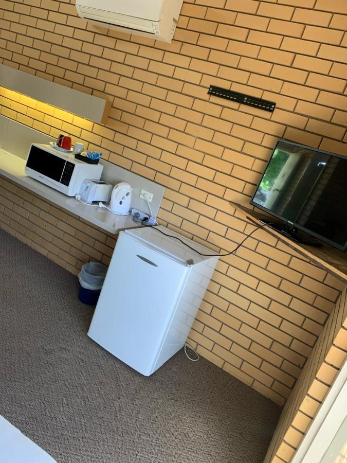Hopetoun Community Hotel Motel Esterno foto